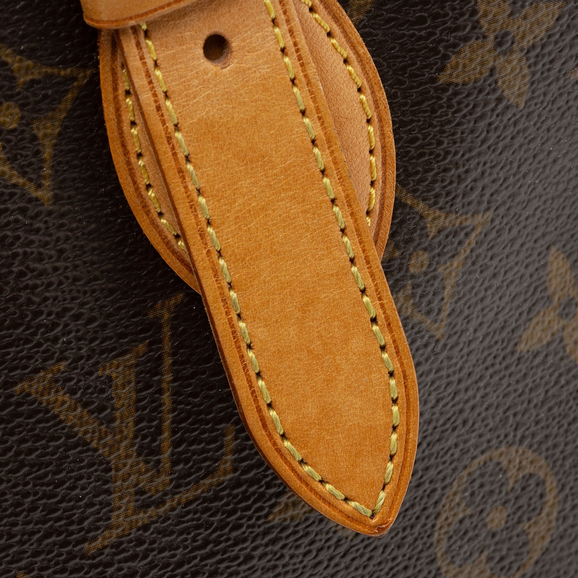 Louis Vuitton Monogram Canvas Popincourt Haute Shoulder Bag (SHF-9x0fN7)