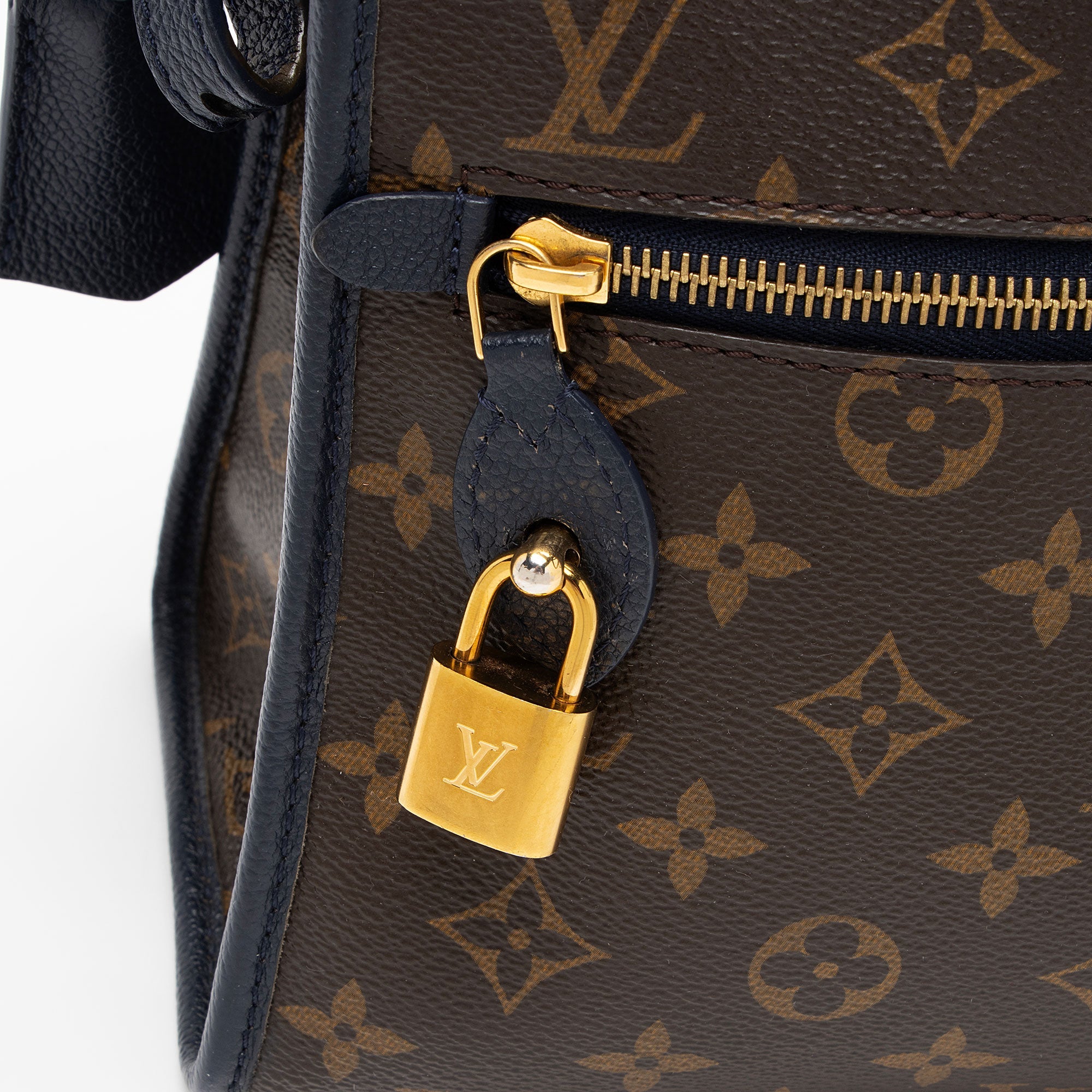 Louis Vuitton Monogram Canvas Popincourt PM Satchel (SHF-8nvzld)