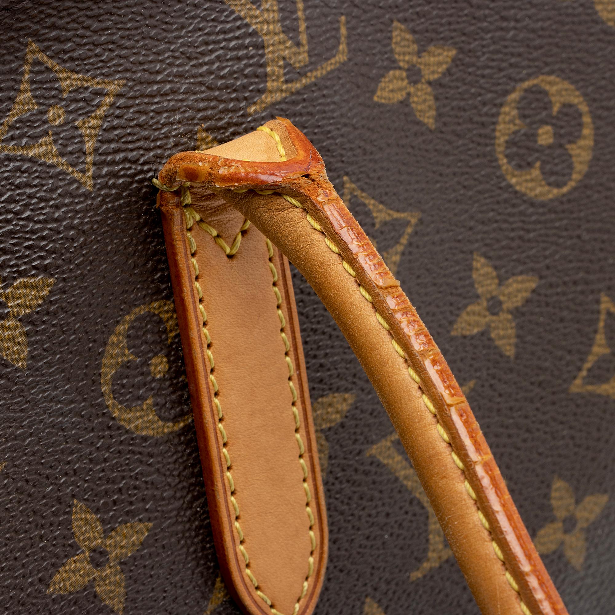 Louis Vuitton Monogram Canvas Raspail MM Tote (SHF-lu0gtR)