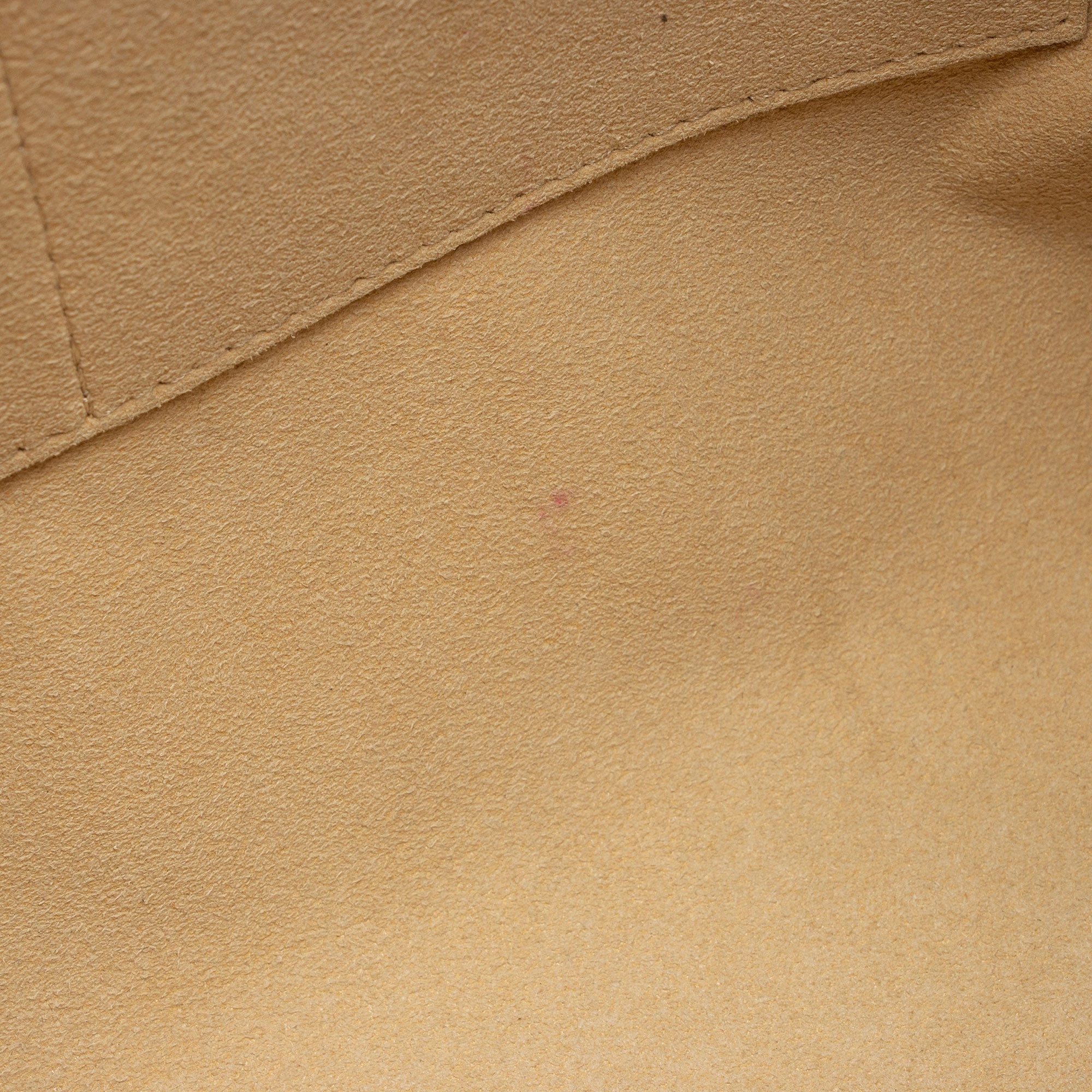 Louis Vuitton Monogram Canvas Retiro PM Satchel (SHF-TTqWfe)