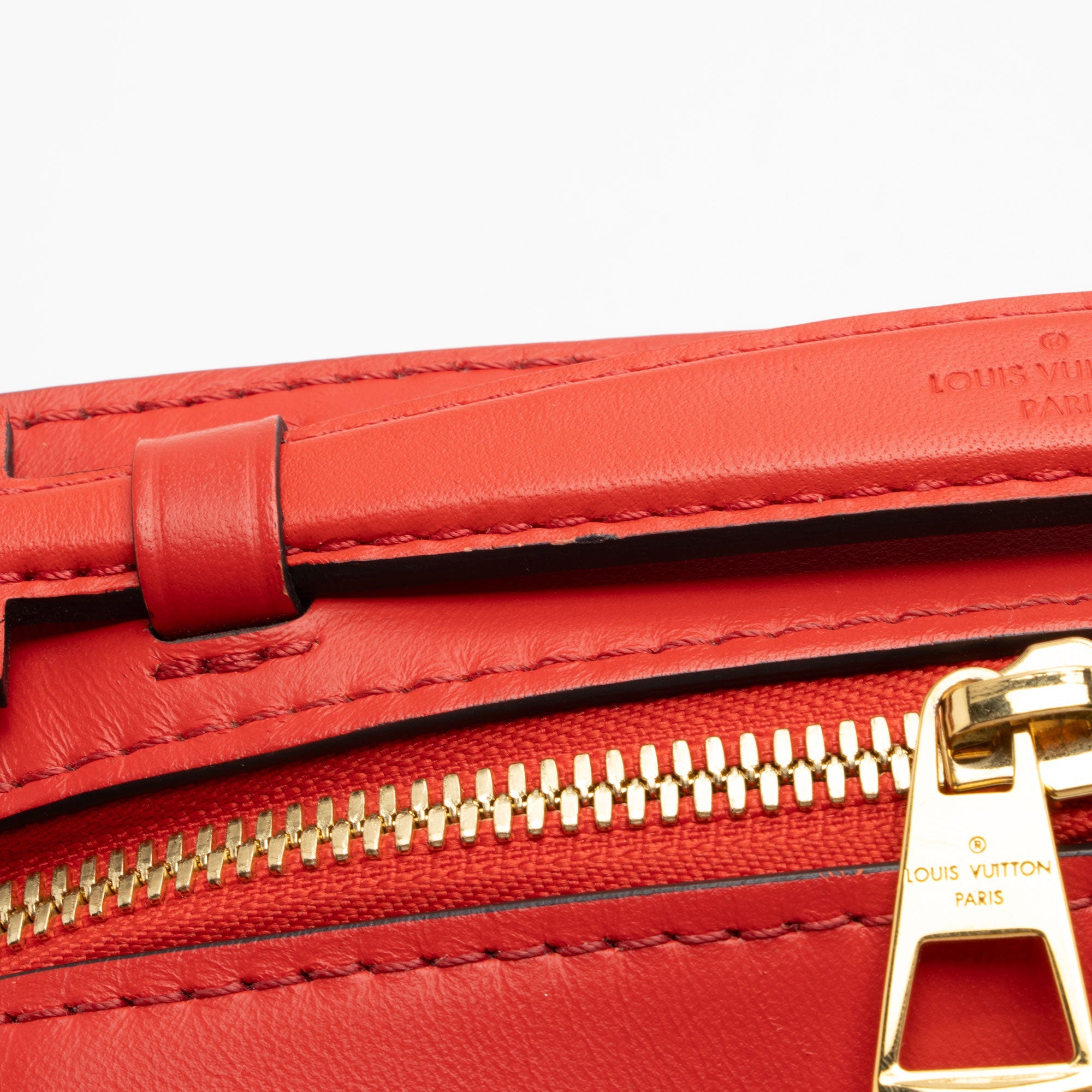 Louis Vuitton Monogram Canvas Saintonge Shoulder Bag (SHF-dIiwks)