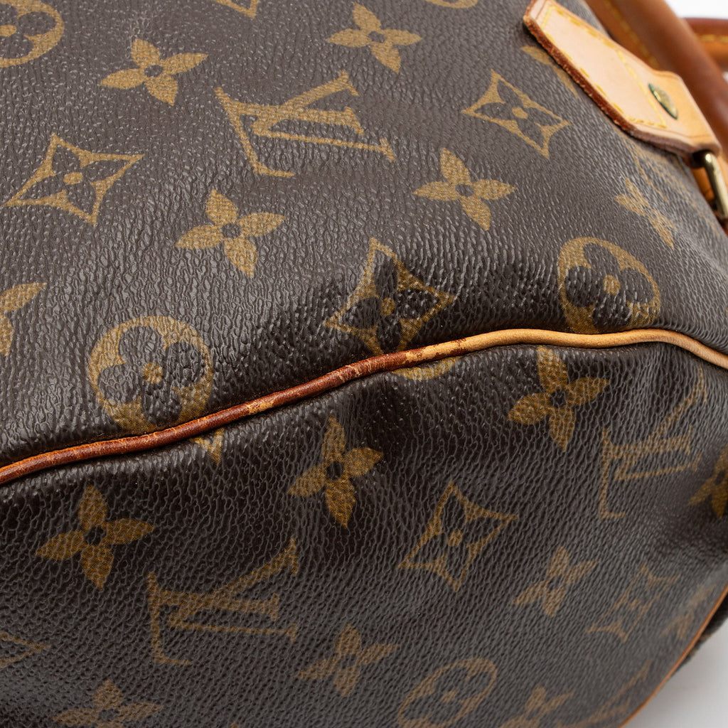 Louis Vuitton Monogram Canvas Speedy 25 Satchel (SHF-1NUxF3)