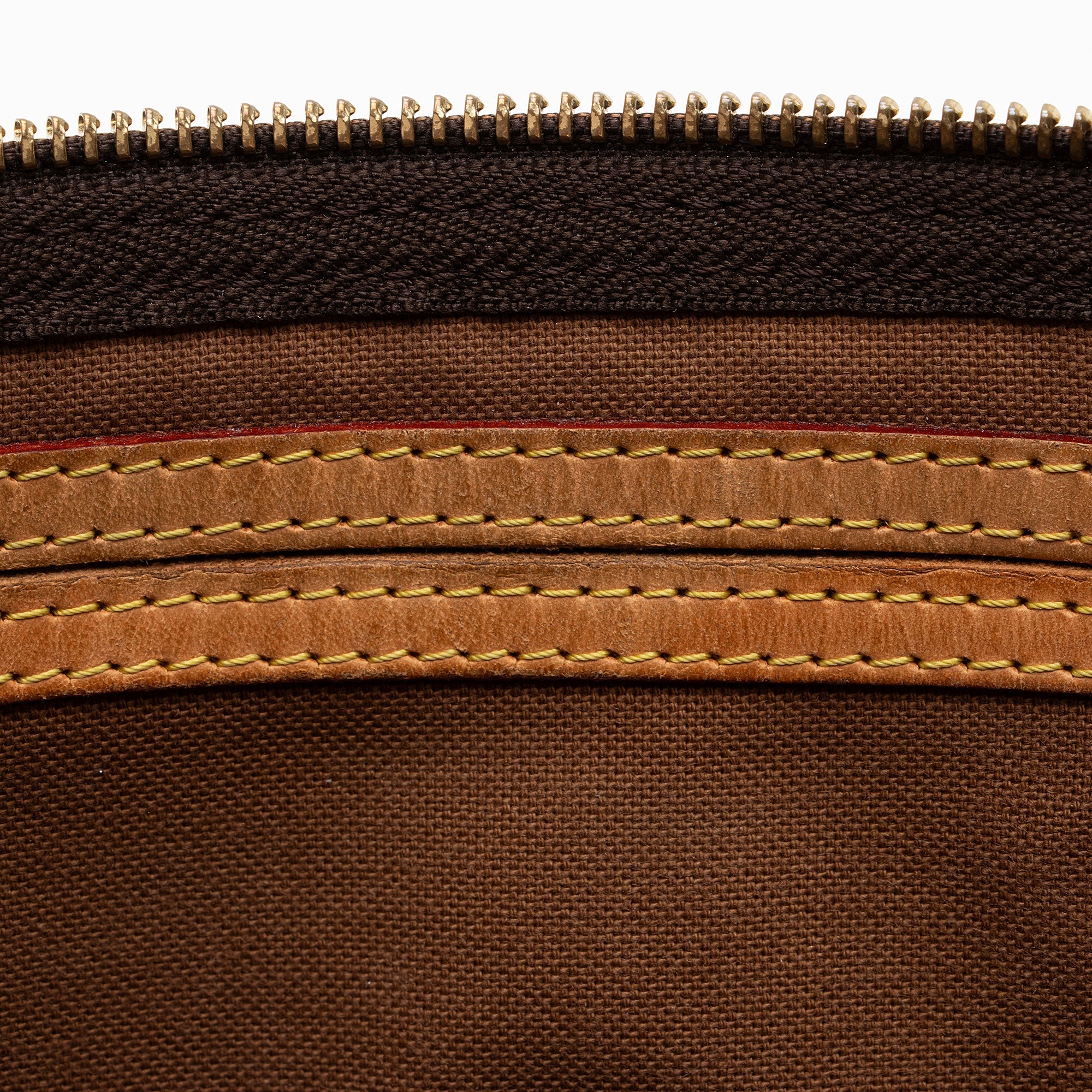 Louis Vuitton Monogram Canvas Speedy 30 Satchel (SHF-uufe7d)