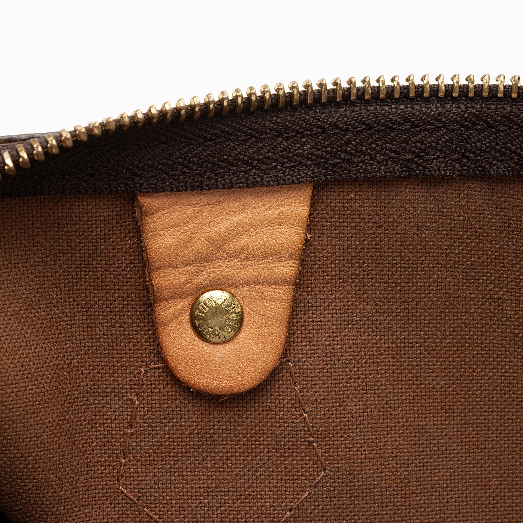 Louis Vuitton Monogram Canvas Speedy 30 Satchel (SHF-uufe7d)