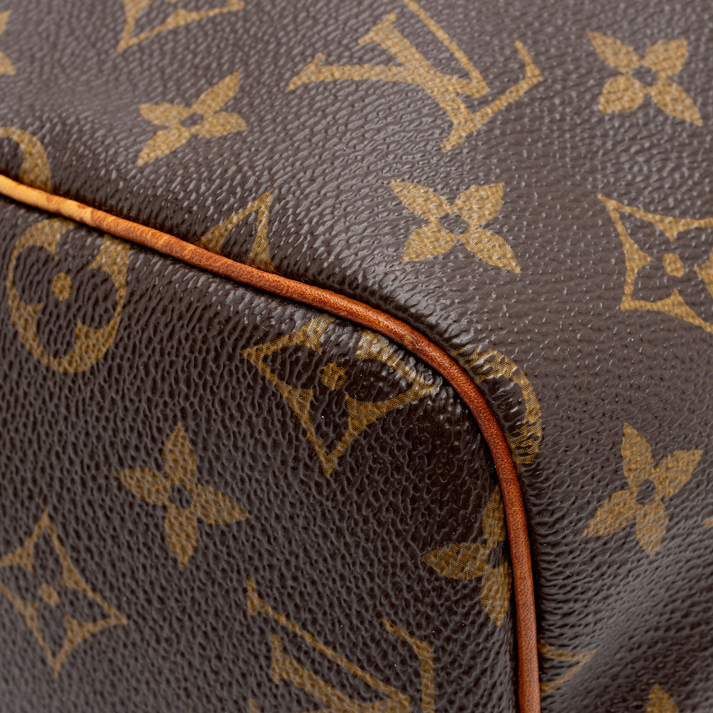 Louis Vuitton Monogram Canvas Speedy 30 Satchel (SHF-46wmzn)
