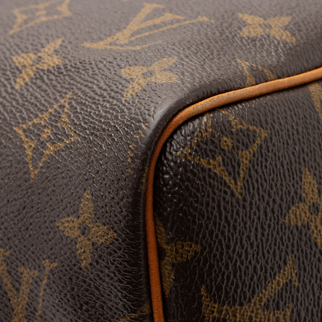 Louis Vuitton Monogram Canvas Speedy 30 Satchel (SHF-usMEGZ)