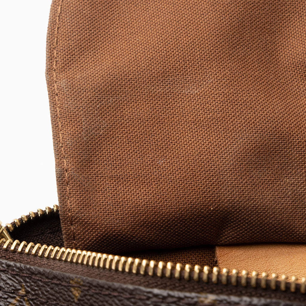 Louis Vuitton Monogram Canvas Speedy 30 Satchel (SHF-usMEGZ)