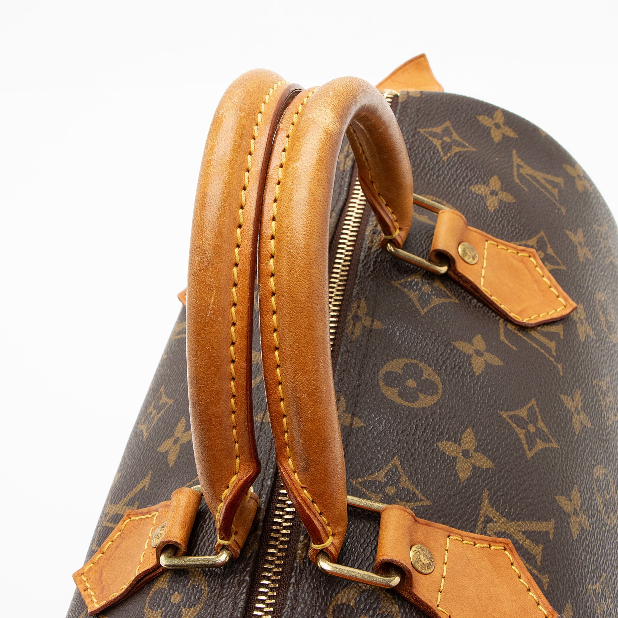 Louis Vuitton Monogram Canvas Speedy 30 Satchel (SHF-xGja6B)