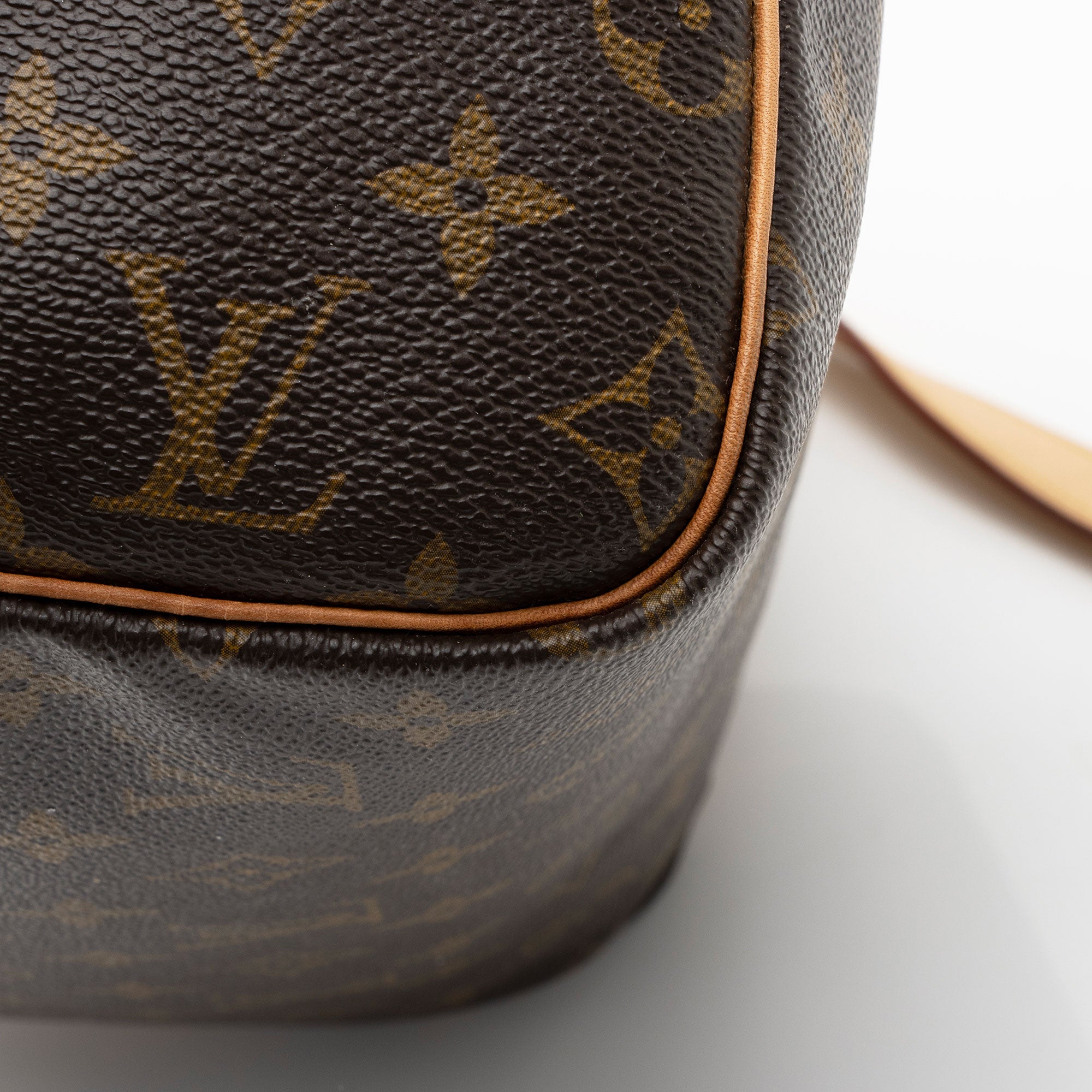 Louis Vuitton Monogram Canvas Speedy Bandouliere 30 Satchel