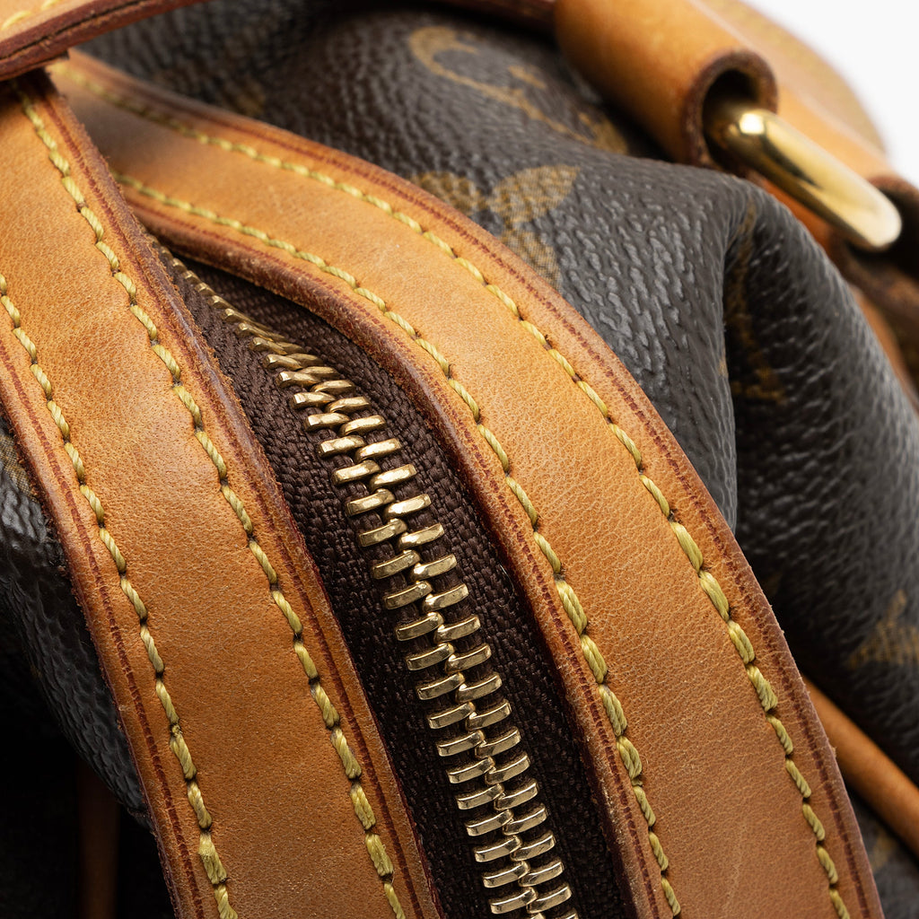 Louis Vuitton Monogram Canvas Stresa PM Shoulder Bag (SHF-BFaPWf)