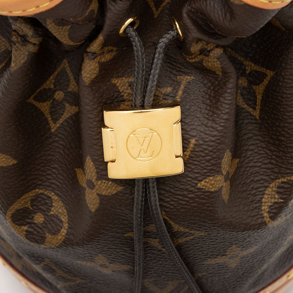 Louis Vuitton Monogram Canvas Studded Petite Noe Trunk Bag