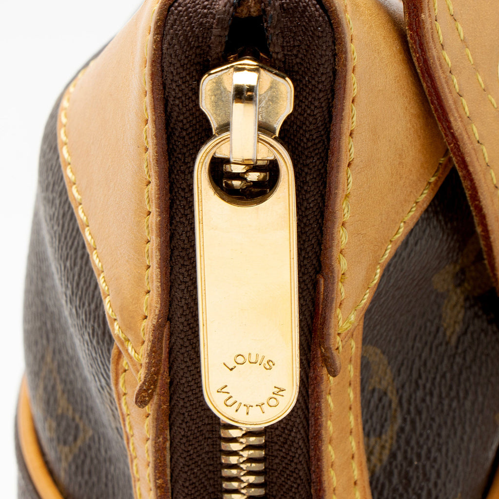 Louis Vuitton Monogram Canvas Thames PM Shoulder Bag