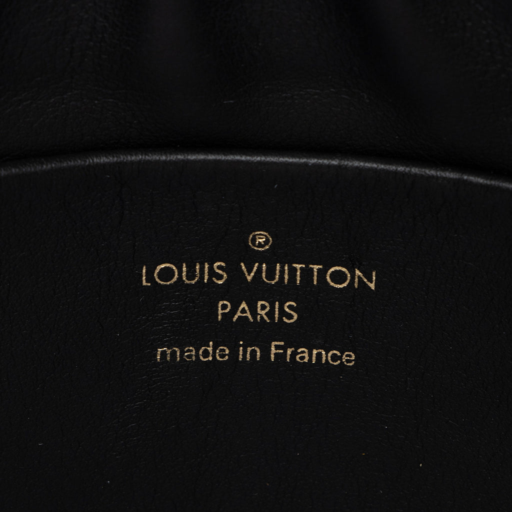 Louis Vuitton Monogram Canvas Thelma Pochette