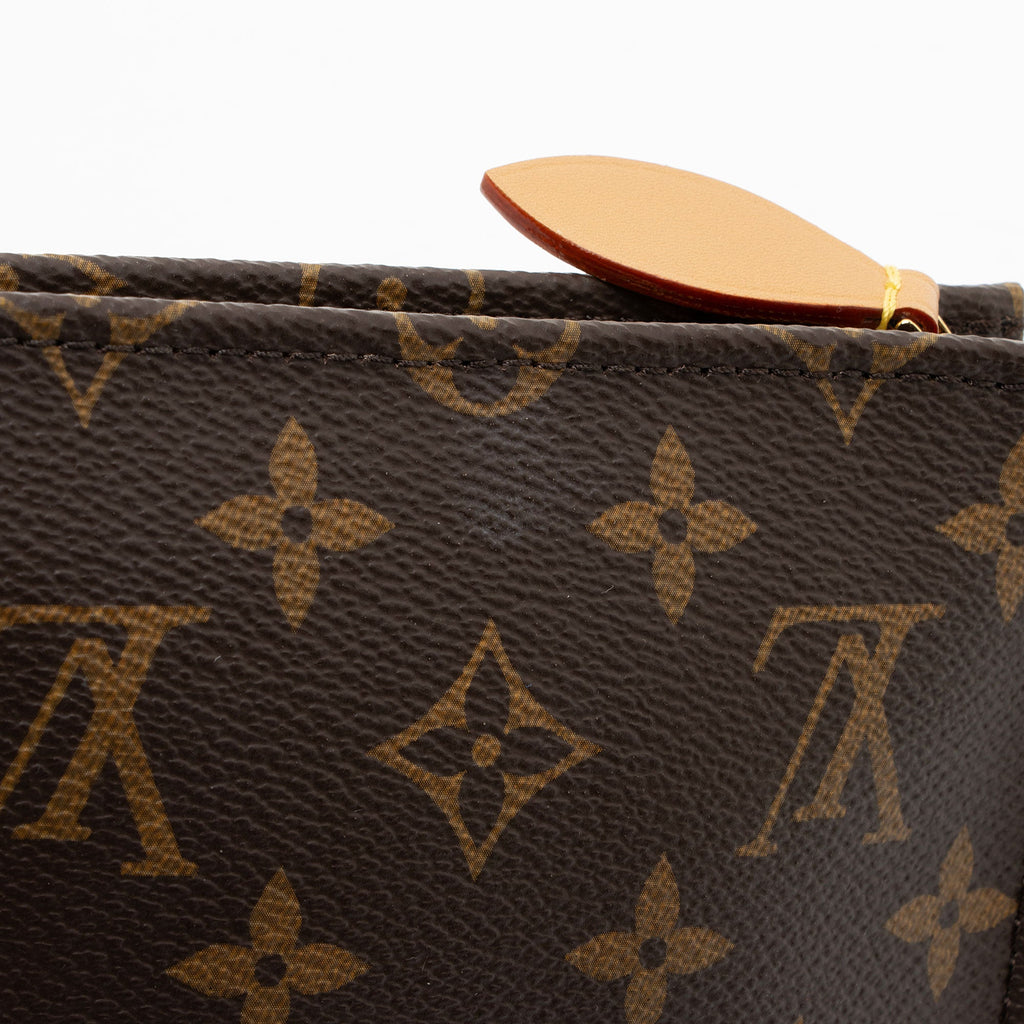 Louis Vuitton Monogram Canvas Toiletry Pouch 15