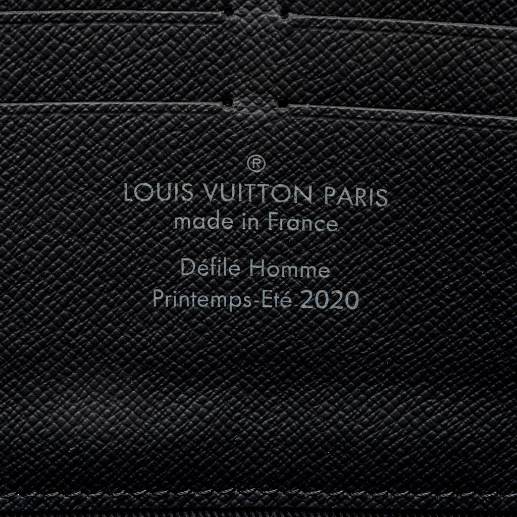 Louis Vuitton Monogram Canvas Tuffetage Soft Trunk Clutch