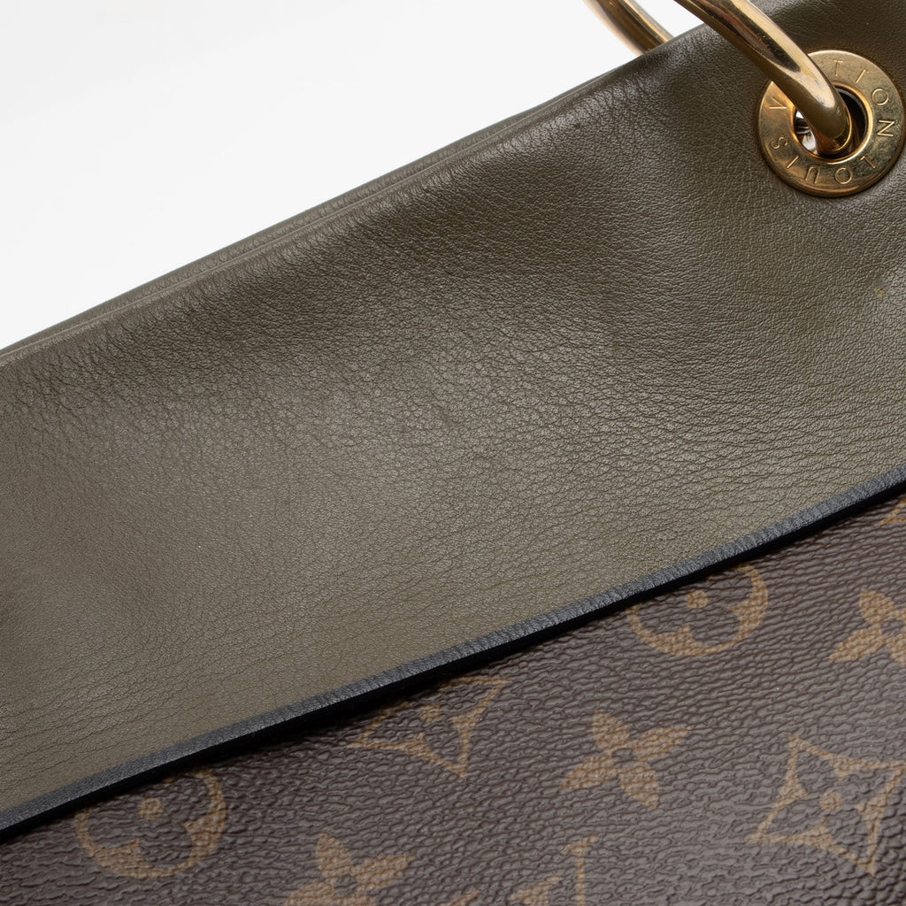 Louis Vuitton Monogram Canvas Tuileries Besace Shoulder Bag (SHF-Z0qJF1)