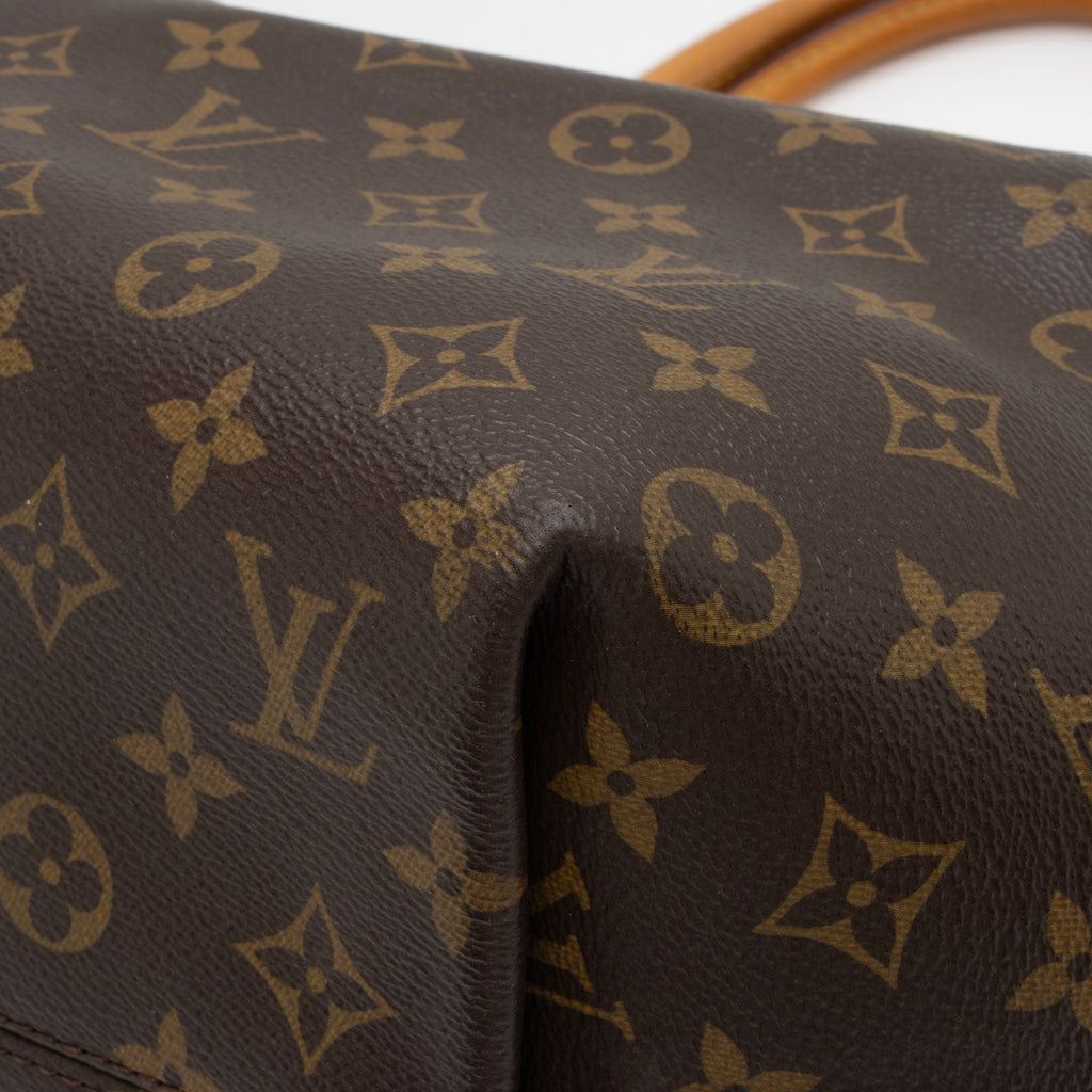 Louis Vuitton Monogram Canvas Turenne GM Satchel (SHF-OqBhej)