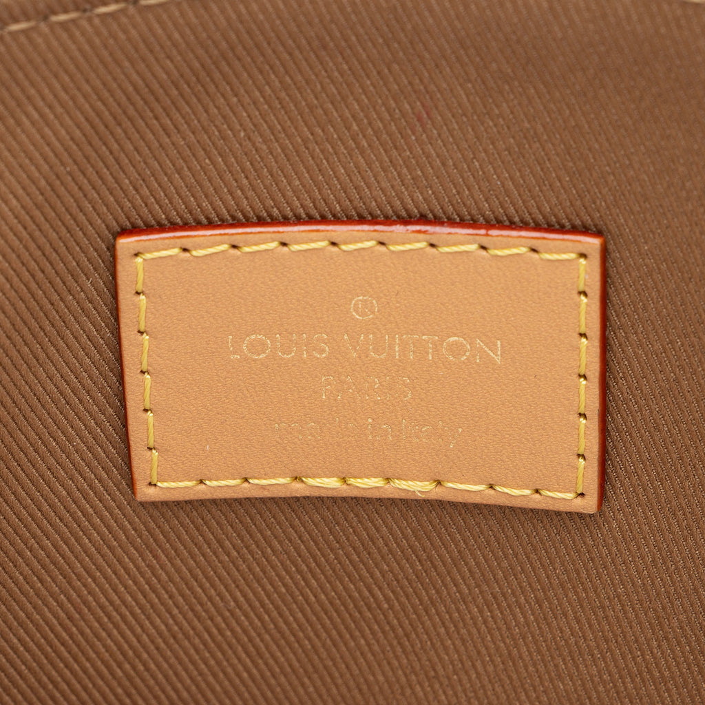 Louis Vuitton Monogram Canvas Utility Phone Sleeve