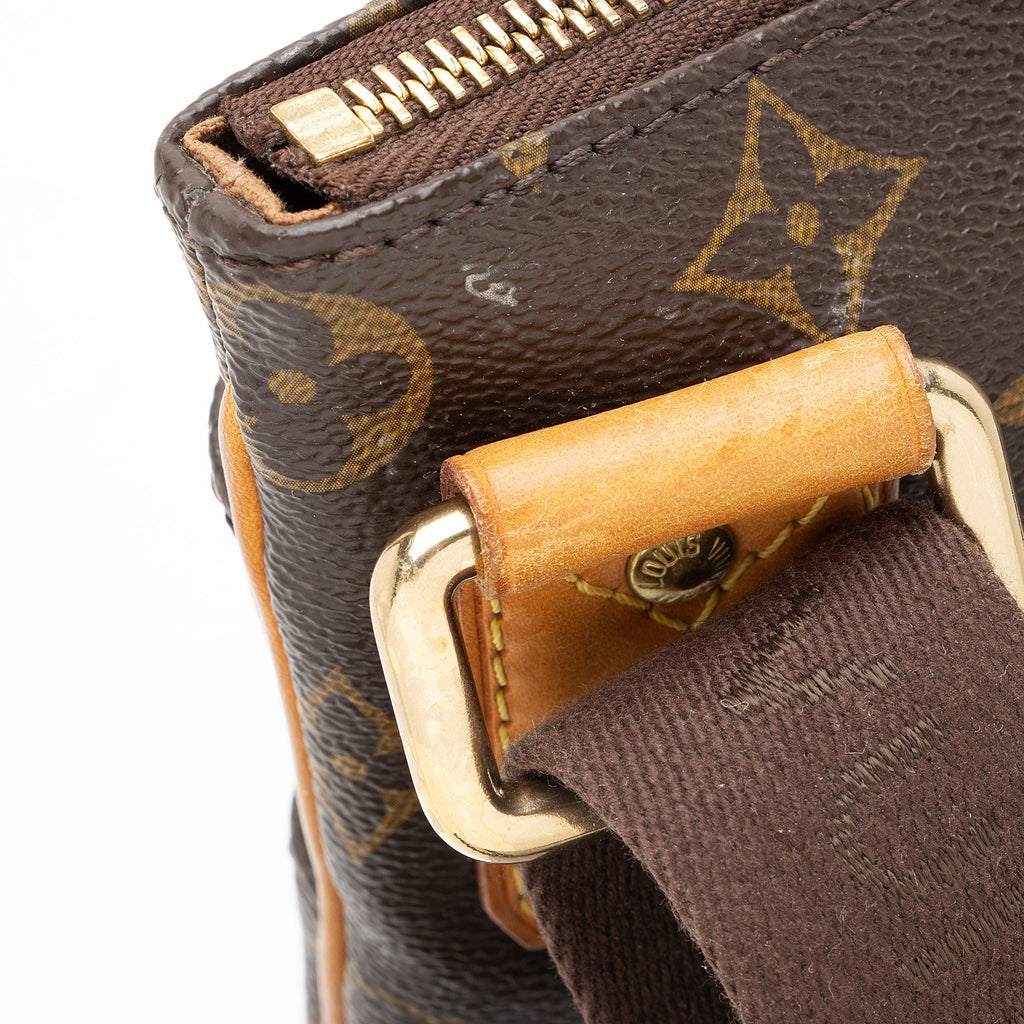 Louis Vuitton Monogram Canvas Valmy Pochette Messenger
