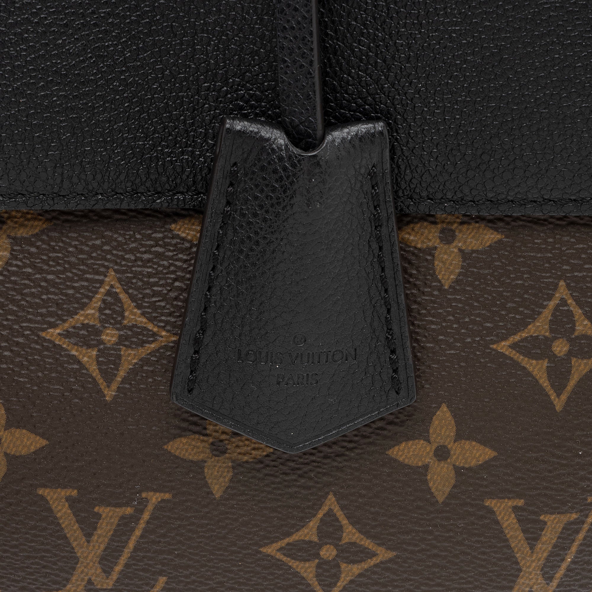 Louis Vuitton Monogram Canvas Venus Satchel (SHF-vMKzrf)