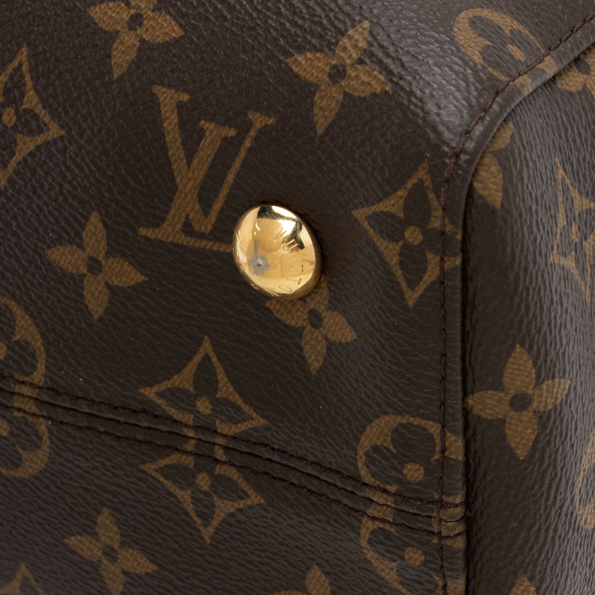 Louis Vuitton Monogram Canvas Venus Satchel (SHF-vMKzrf)