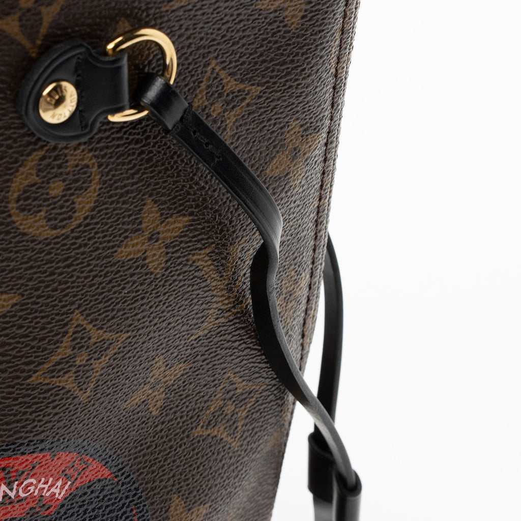 Louis Vuitton Monogram Canvas World Tour Neverfull MM Tote