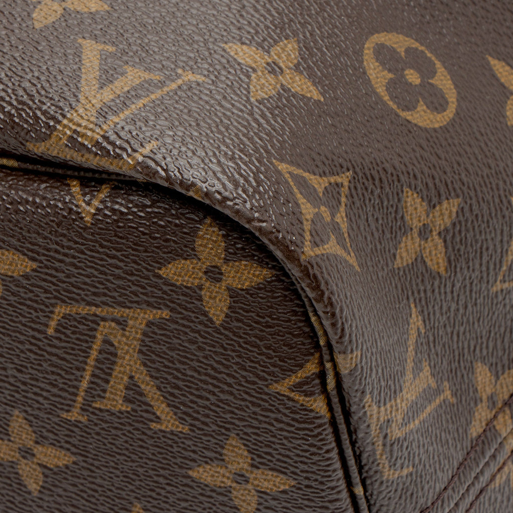 Louis Vuitton Monogram Canvas World Tour Neverfull MM Tote