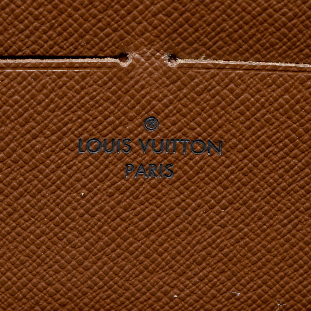 Louis Vuitton Monogram Canvas Zippy Wallet