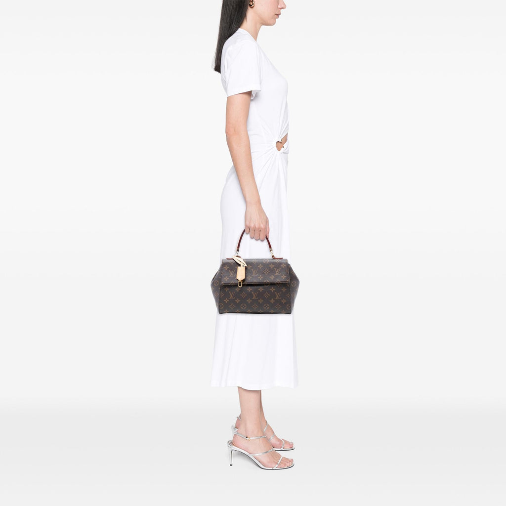 Louis Vuitton Monogram Cluny BB