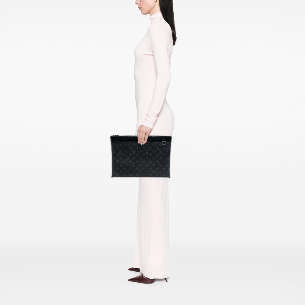 Louis Vuitton Monogram Eclipse Discovery Pochette GM