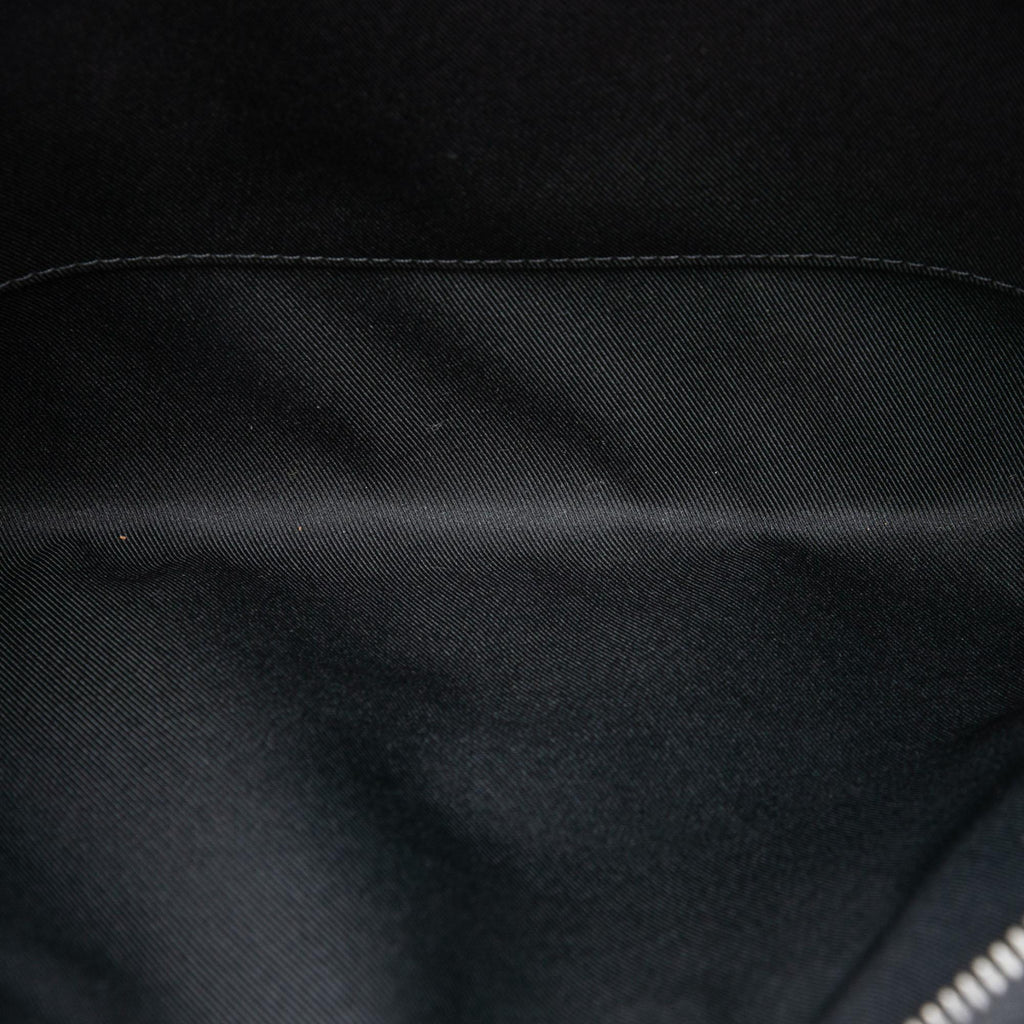 Louis Vuitton Monogram Eclipse Discovery Pochette GM