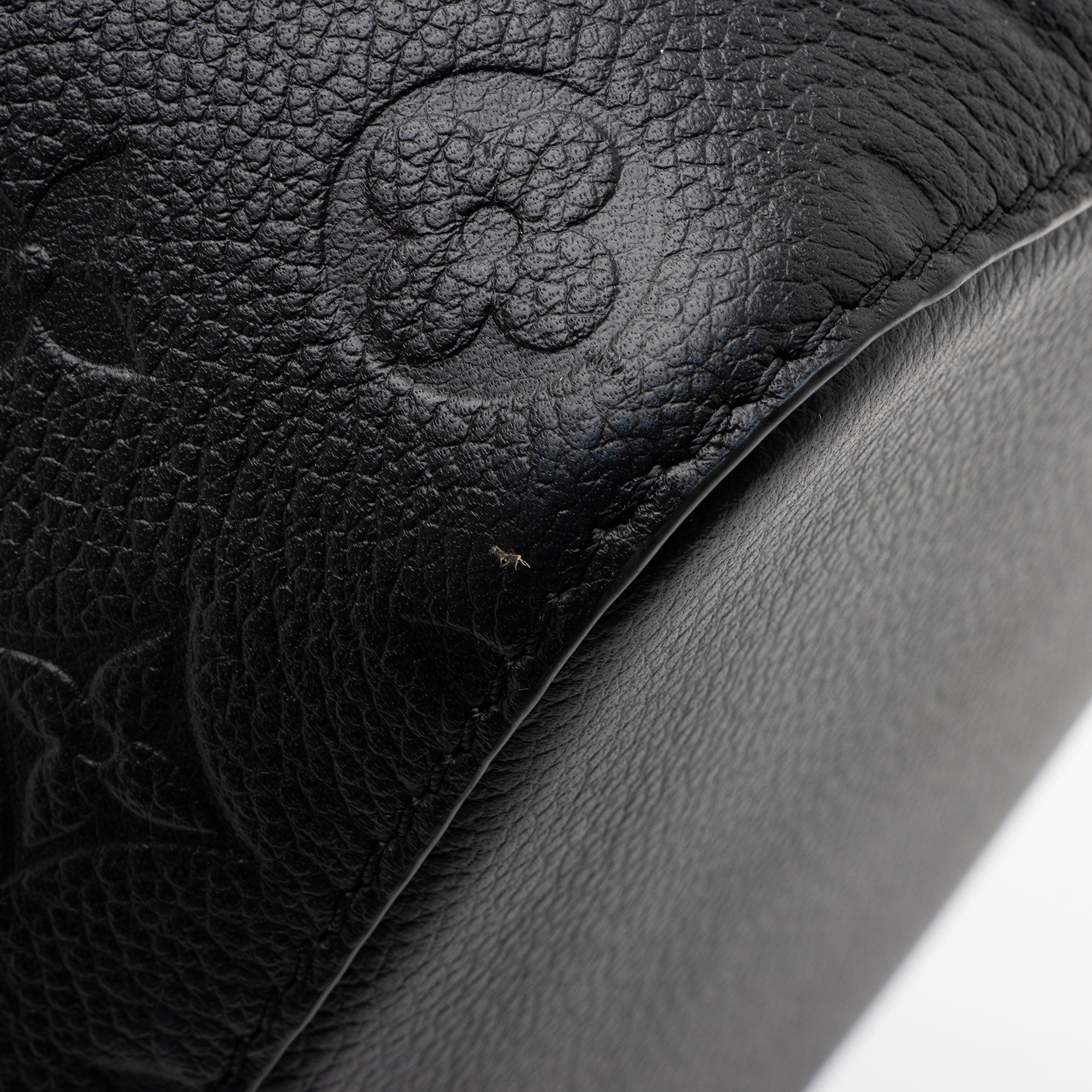 Louis Vuitton Monogram Empreinte Neonoe MM Shoulder Bag