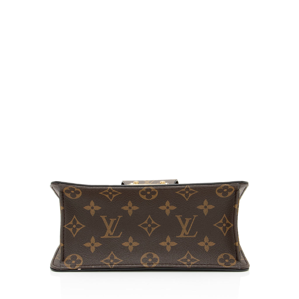 Louis Vuitton Monogram Epi Vernis Wynwood Shoulder Bag (SHF-Fgly0l)