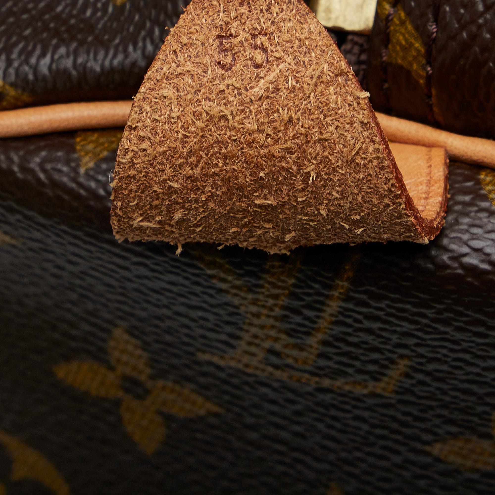 Louis Vuitton Monogram Keepall 55 (SHG-8A6vt9)