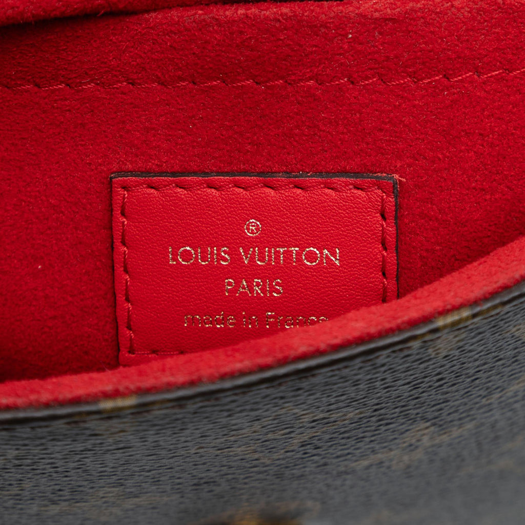 Louis Vuitton Monogram Locky BB