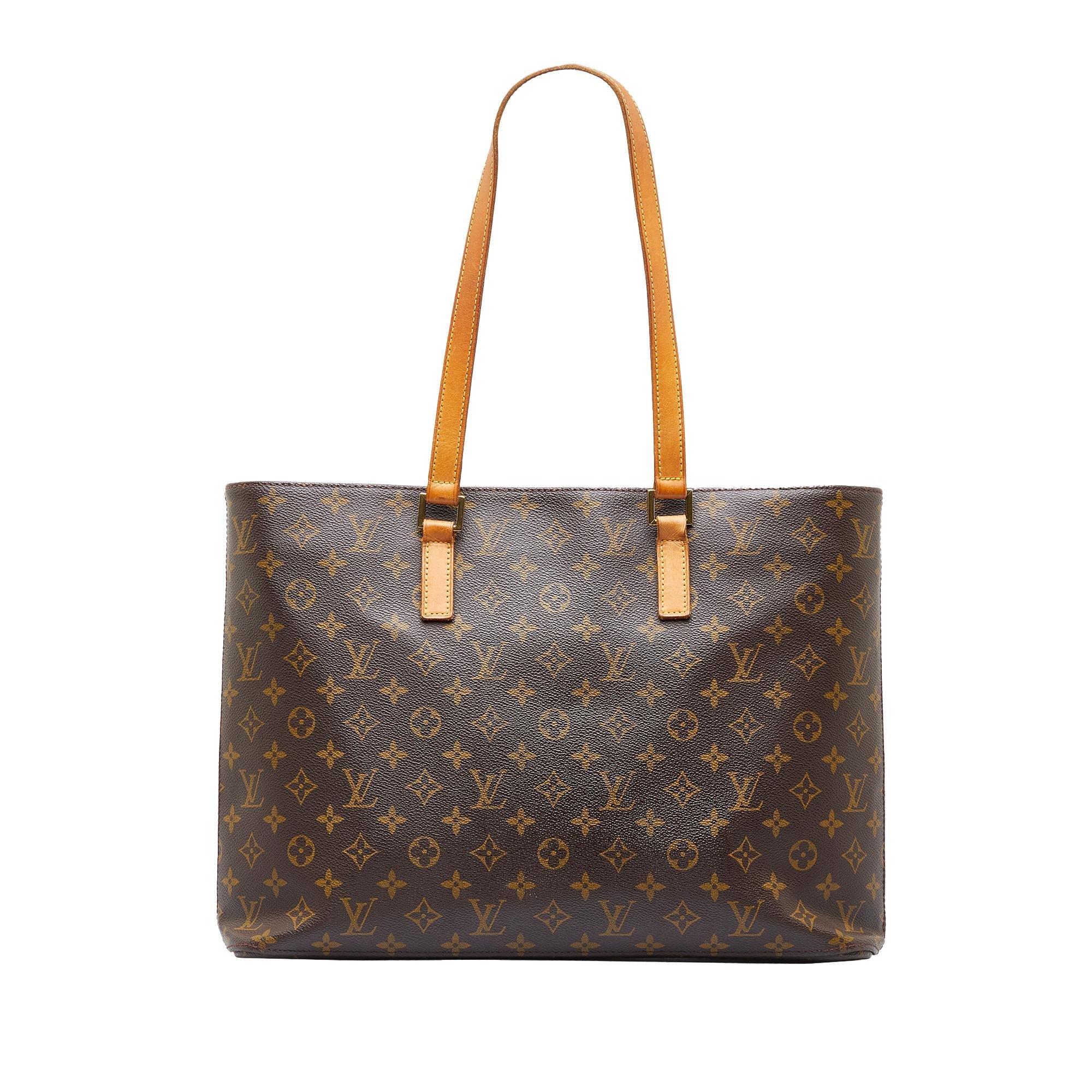 Louis Vuitton Monogram Luco (SHG-gAV1hK)