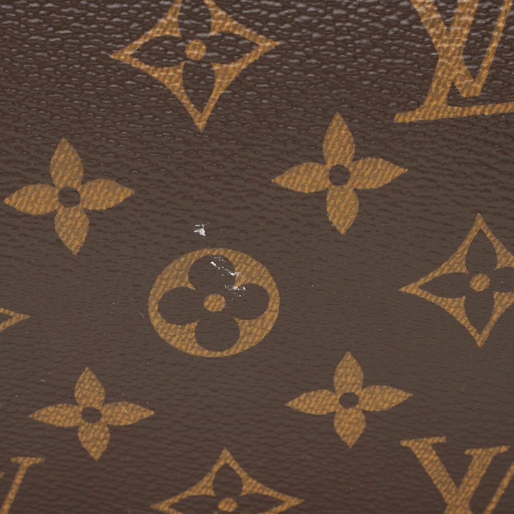 Louis Vuitton Monogram Macassar Canvas District MM Messenger
