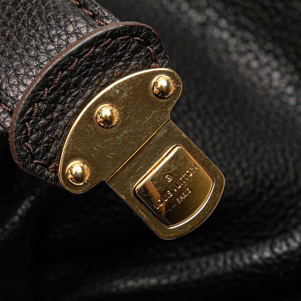 Louis Vuitton Mahina Leather L Hobo