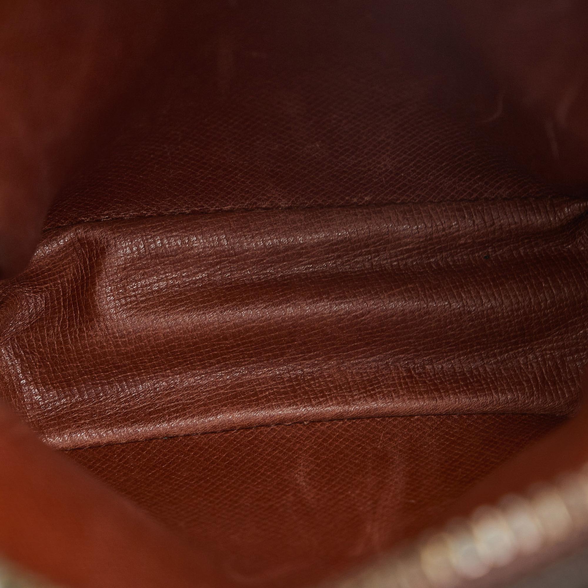 Louis Vuitton Monogram Mini Danube (SHG-cKX3J5)