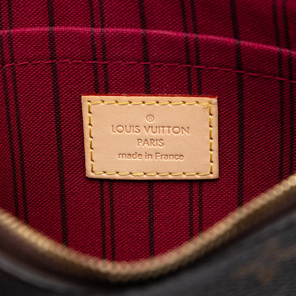 Louis Vuitton Monogram Neverfull MM Pouch