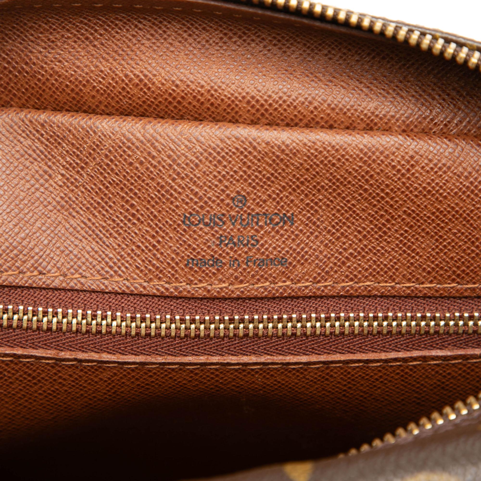 Louis Vuitton Monogram Nil Crossbody