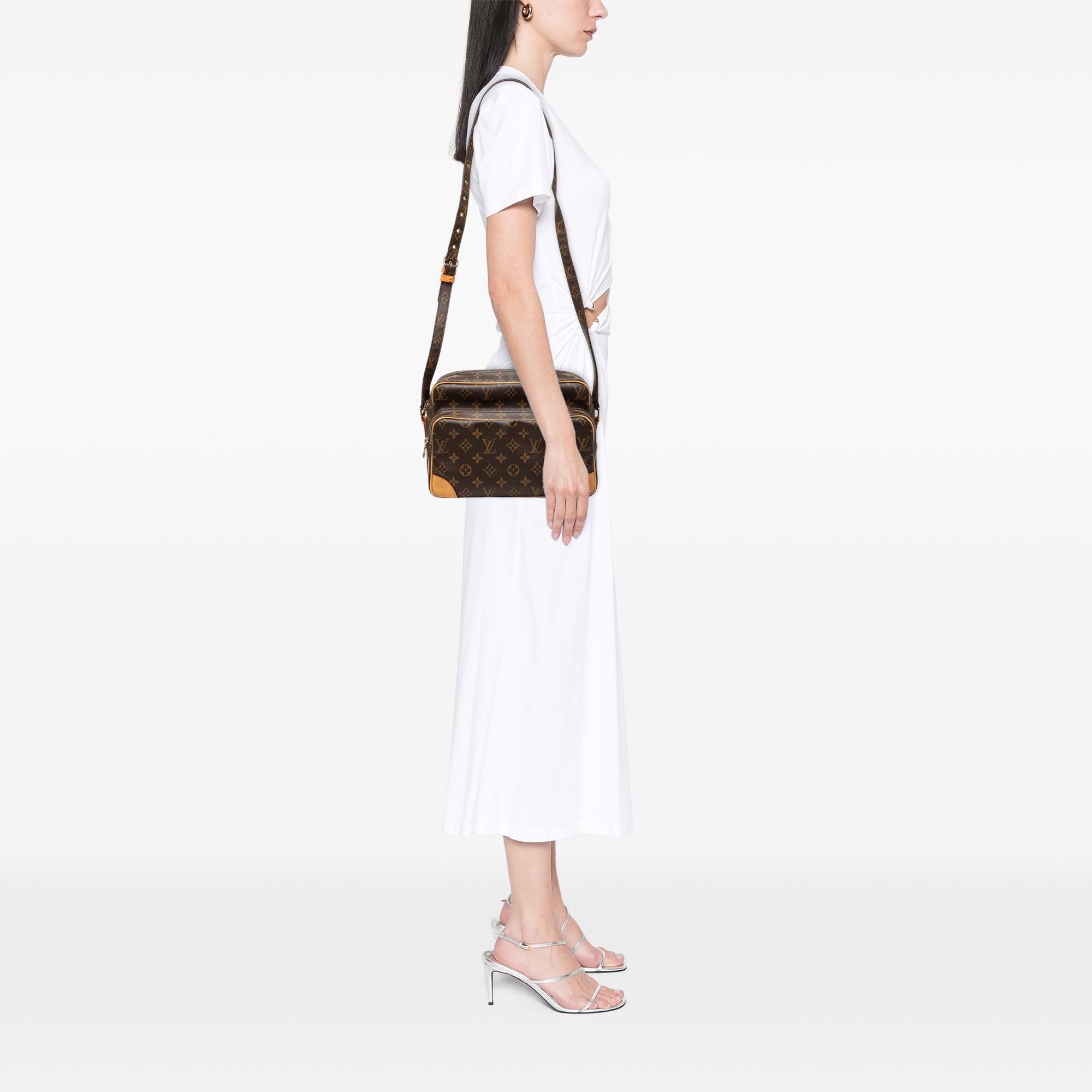 Louis Vuitton Monogram Nil Crossbody