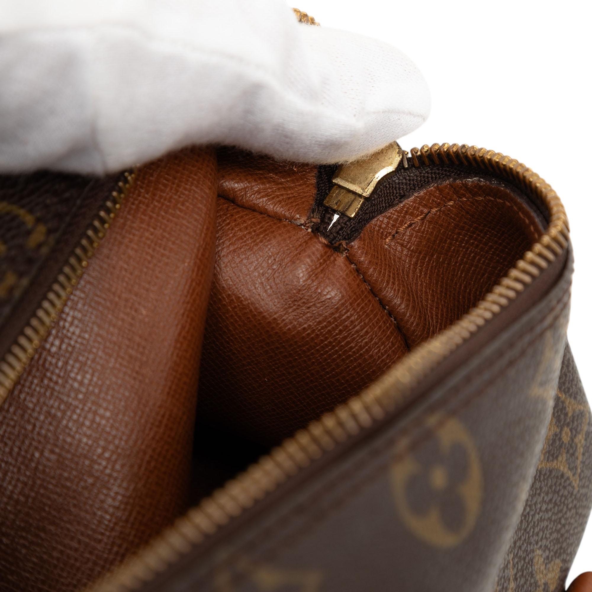Louis Vuitton Monogram Papillon 26