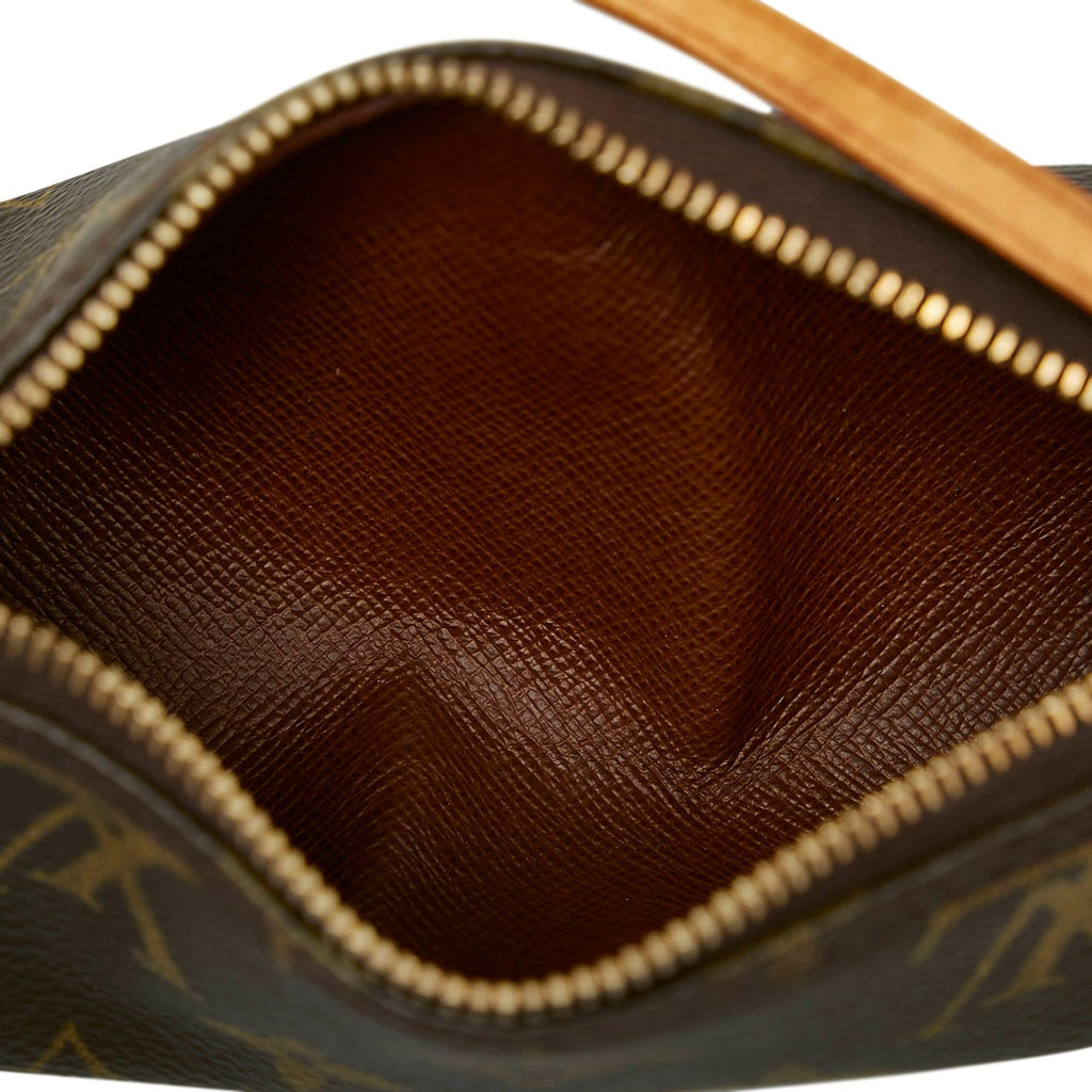 Louis Vuitton Monogram Papillon Pochette (SHG-AZCEWN)