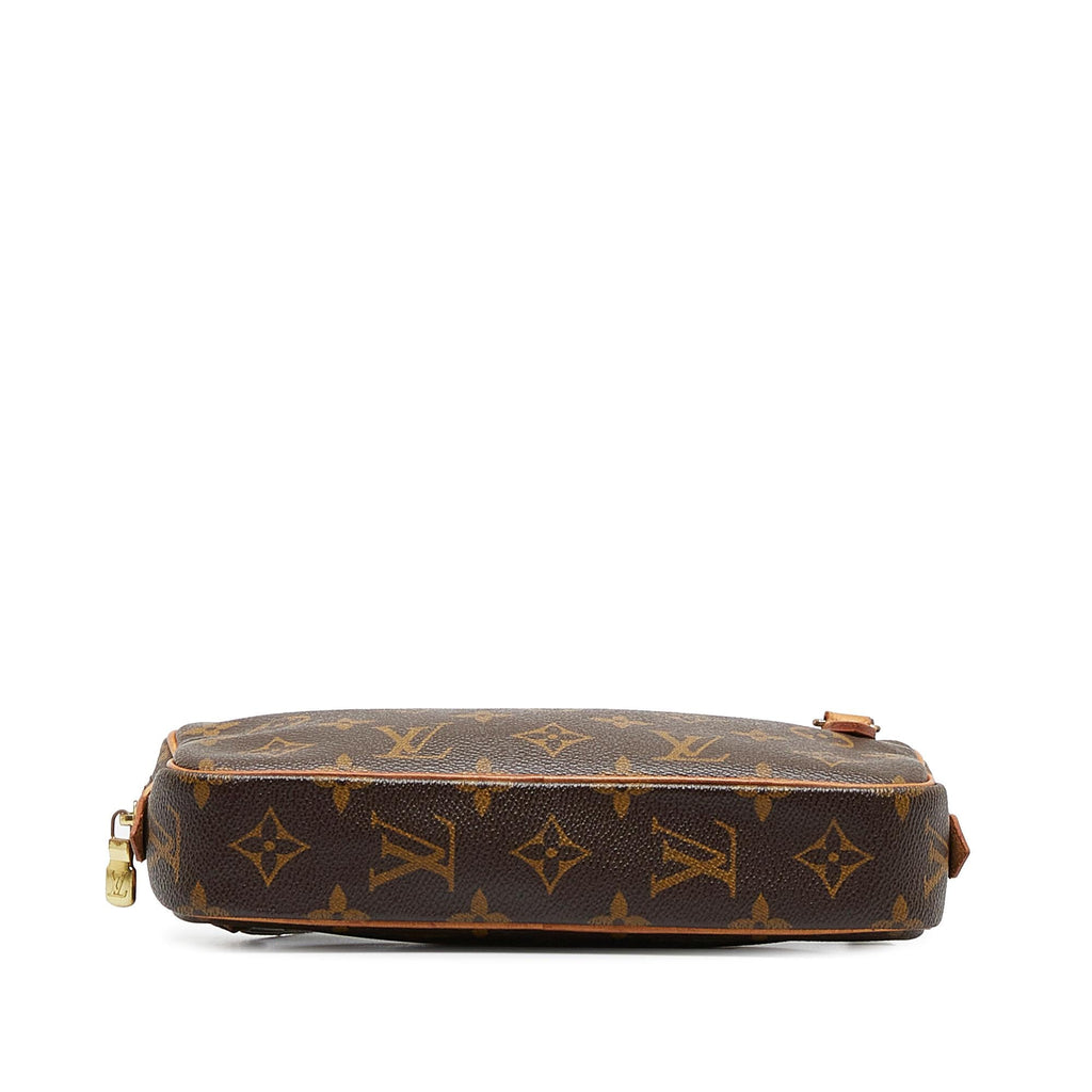 Louis Vuitton Monogram Pochette Marly Bandouliere (SHG-Xttwyl)