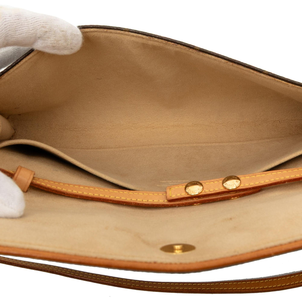 Louis Vuitton Monogram Pochette Twin GM