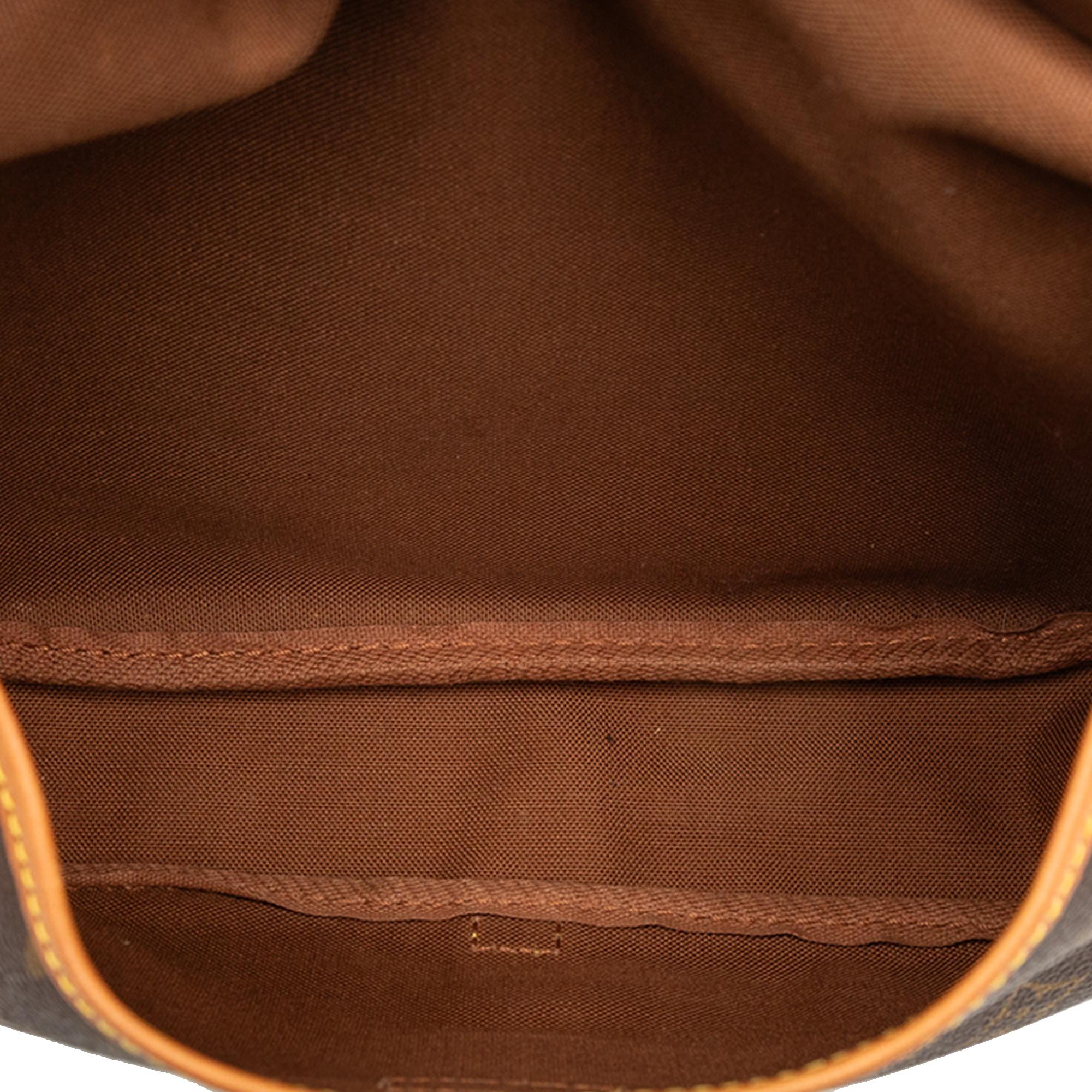 Louis Vuitton Monogram Saumur 30