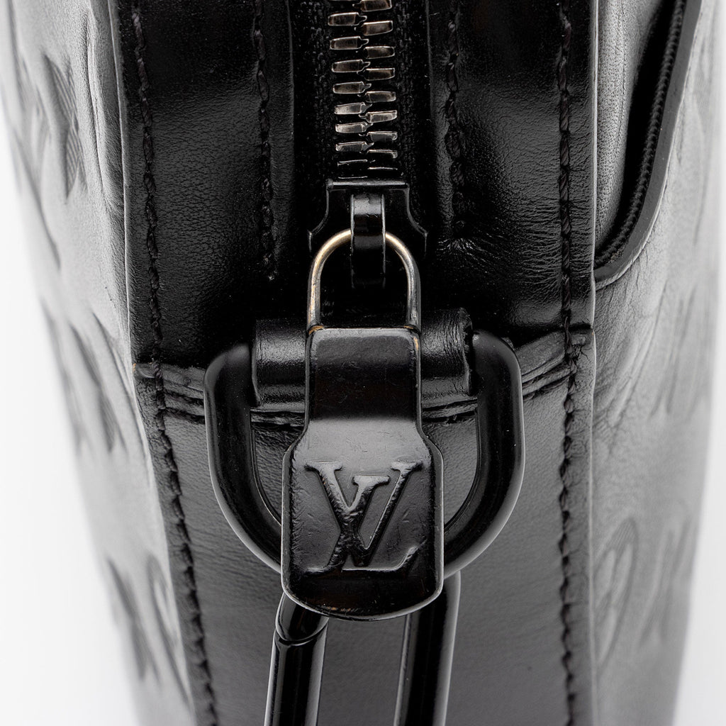 Louis Vuitton Monogram Shadow Duo Messenger Bag (SHF-TqrVc2)