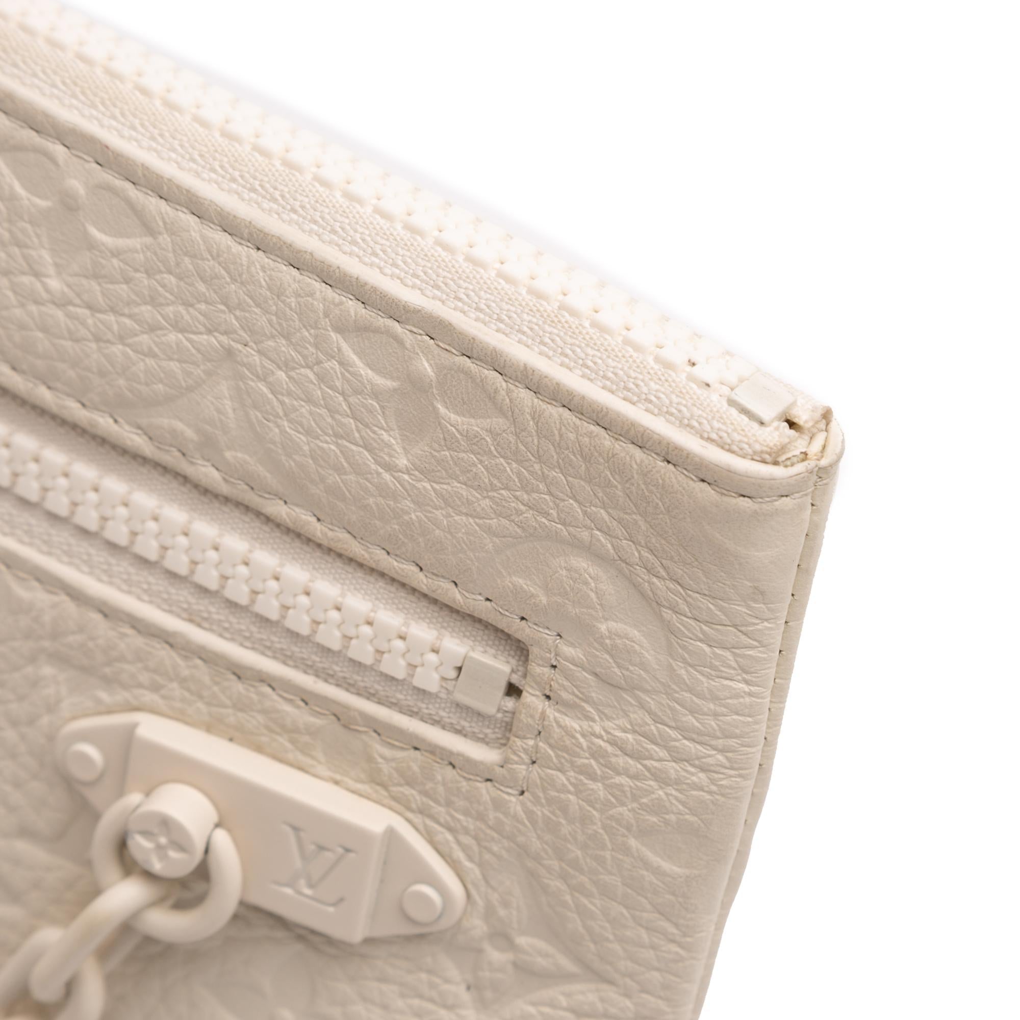 Louis Vuitton Monogram Taurillon A4 Pouch