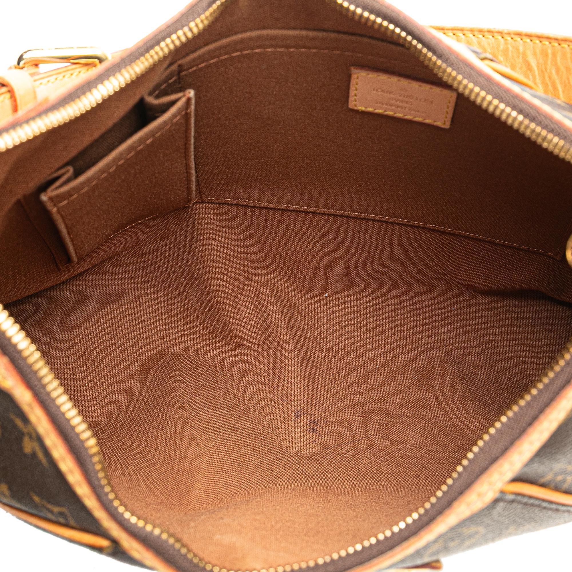 Louis Vuitton Monogram Thames GM